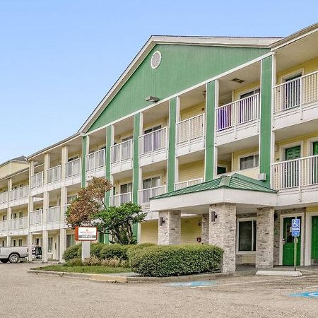 Siegel Select Baton Rouge Hotel Exterior photo
